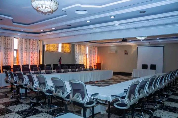 The Prince Charles Hotel Lusaka Exterior foto